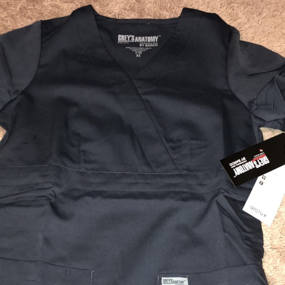 Greys anatomy scrub top